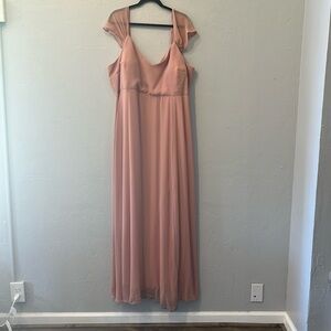 Plus size blush pink Birdy Grey formal dress w/ removable flutter sleeves